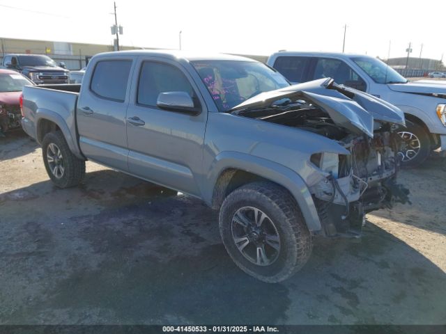 toyota tacoma 2018 5tfaz5cn1jx062501