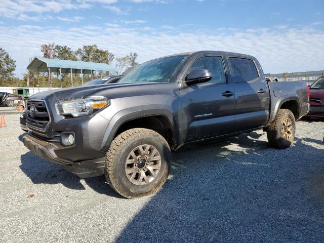 toyota tacoma dou 2017 5tfcz5an5hx063656