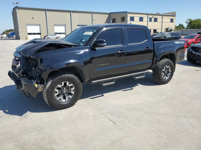 toyota tacoma dou 2018 5tfcz5an8jx143913