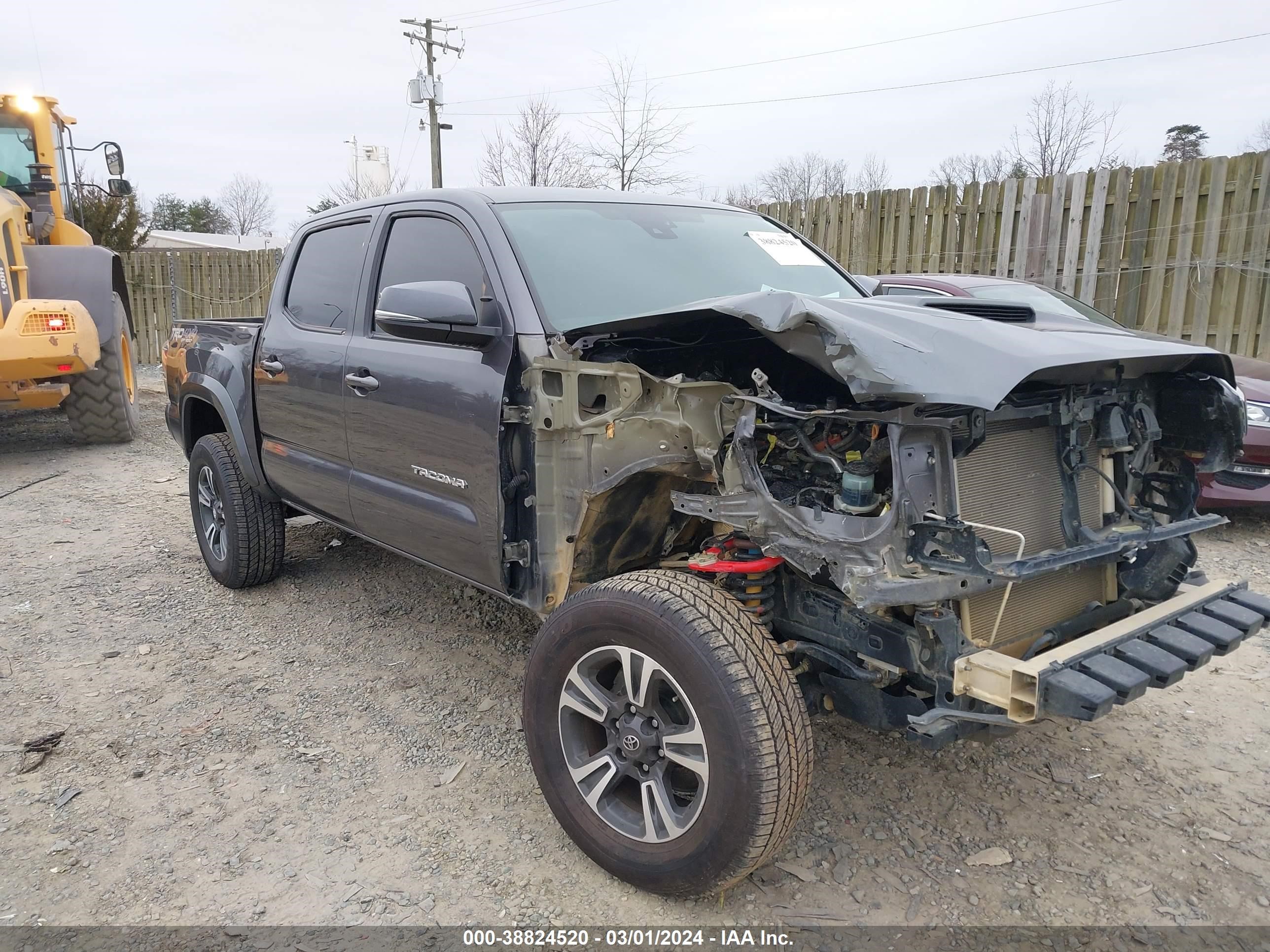 toyota tacoma 2021 5tfcz5an8mx261755