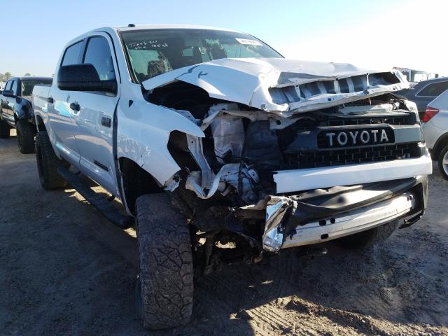 toyota tundra 4wd 2017 5tfdw5f10hx615096