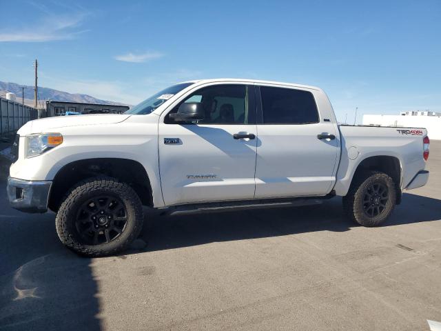 toyota tundra cre 2017 5tfdw5f13hx648870