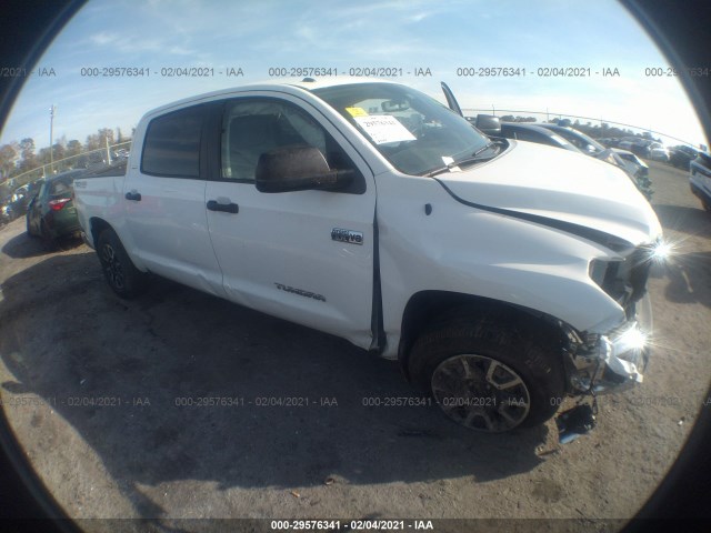 toyota tundra 4wd 2017 5tfdw5f13hx662493