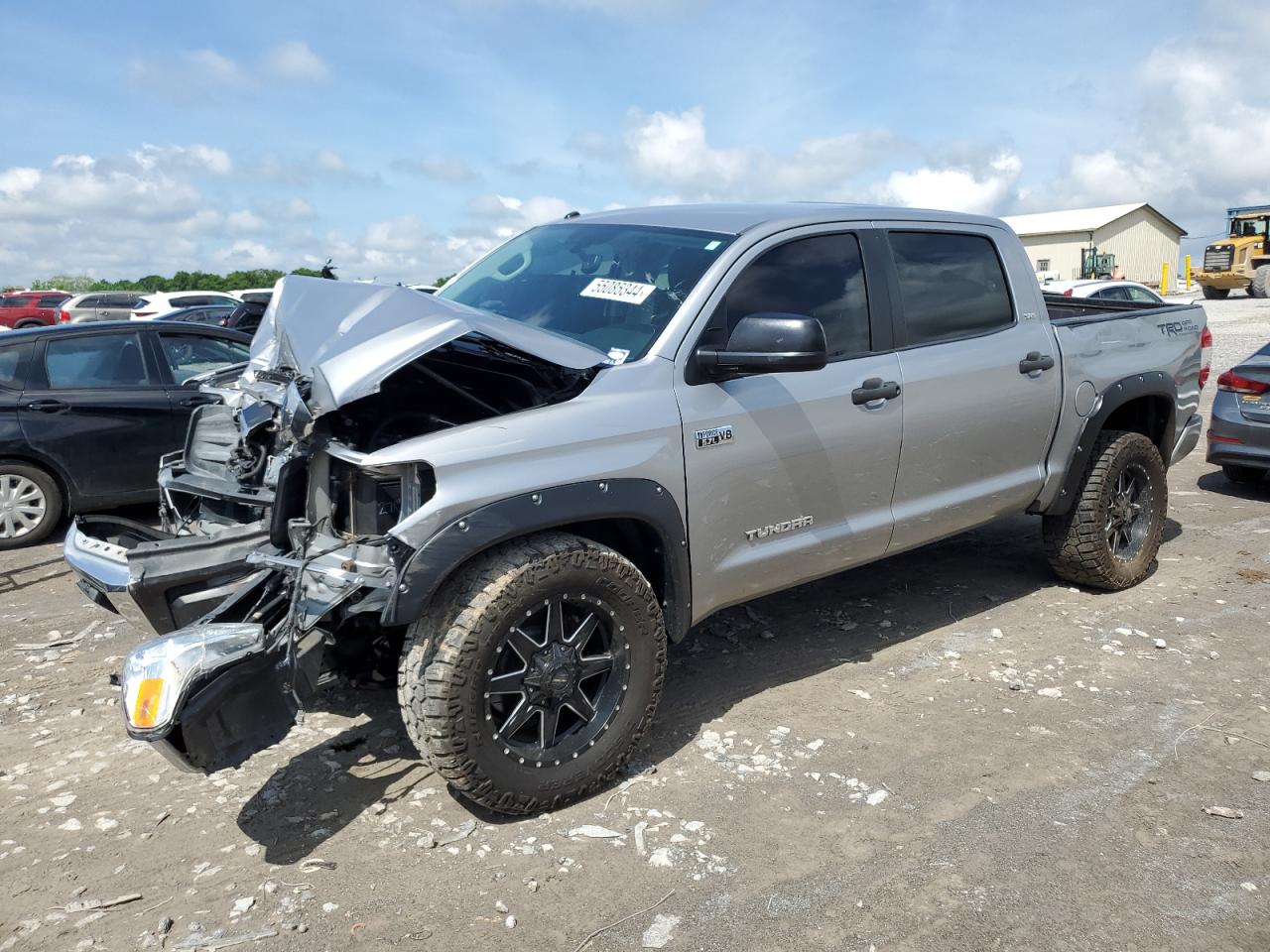 toyota tundra 2017 5tfdw5f17hx640903