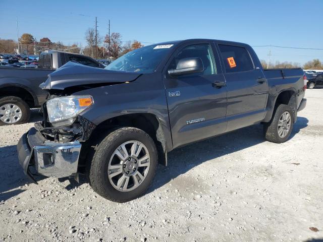 toyota tundra cre 2017 5tfdw5f18hx661274