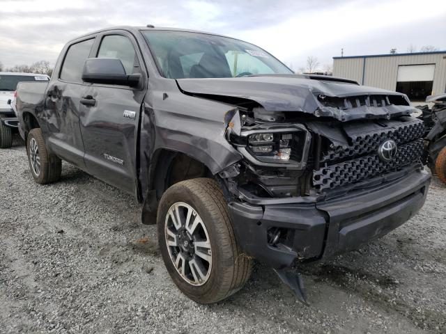 toyota tundra 4wd 2019 5tfdw5f18kx843404