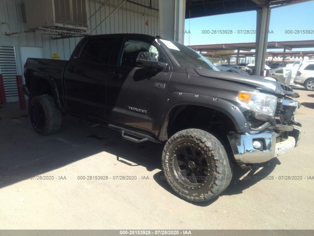 toyota tundra 4wd 2017 5tfdw5f19hx634553