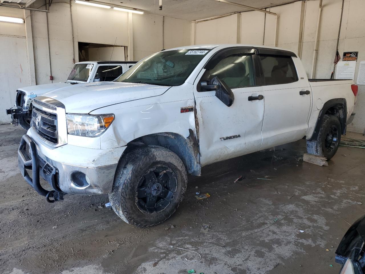 toyota tundra 2013 5tfdw5f1xdx275725