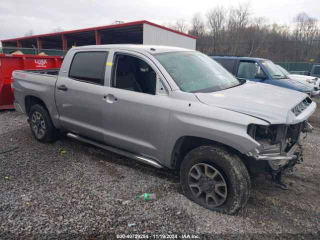 toyota tundra 2015 5tfdy5f13fx431357