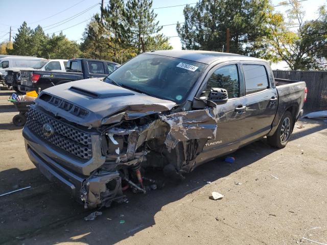 toyota tundra cre 2018 5tfdy5f13jx729108