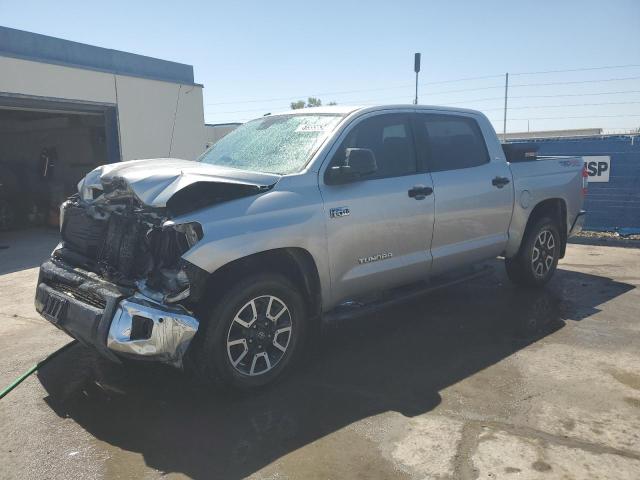 toyota tundra 2019 5tfdy5f14kx833754