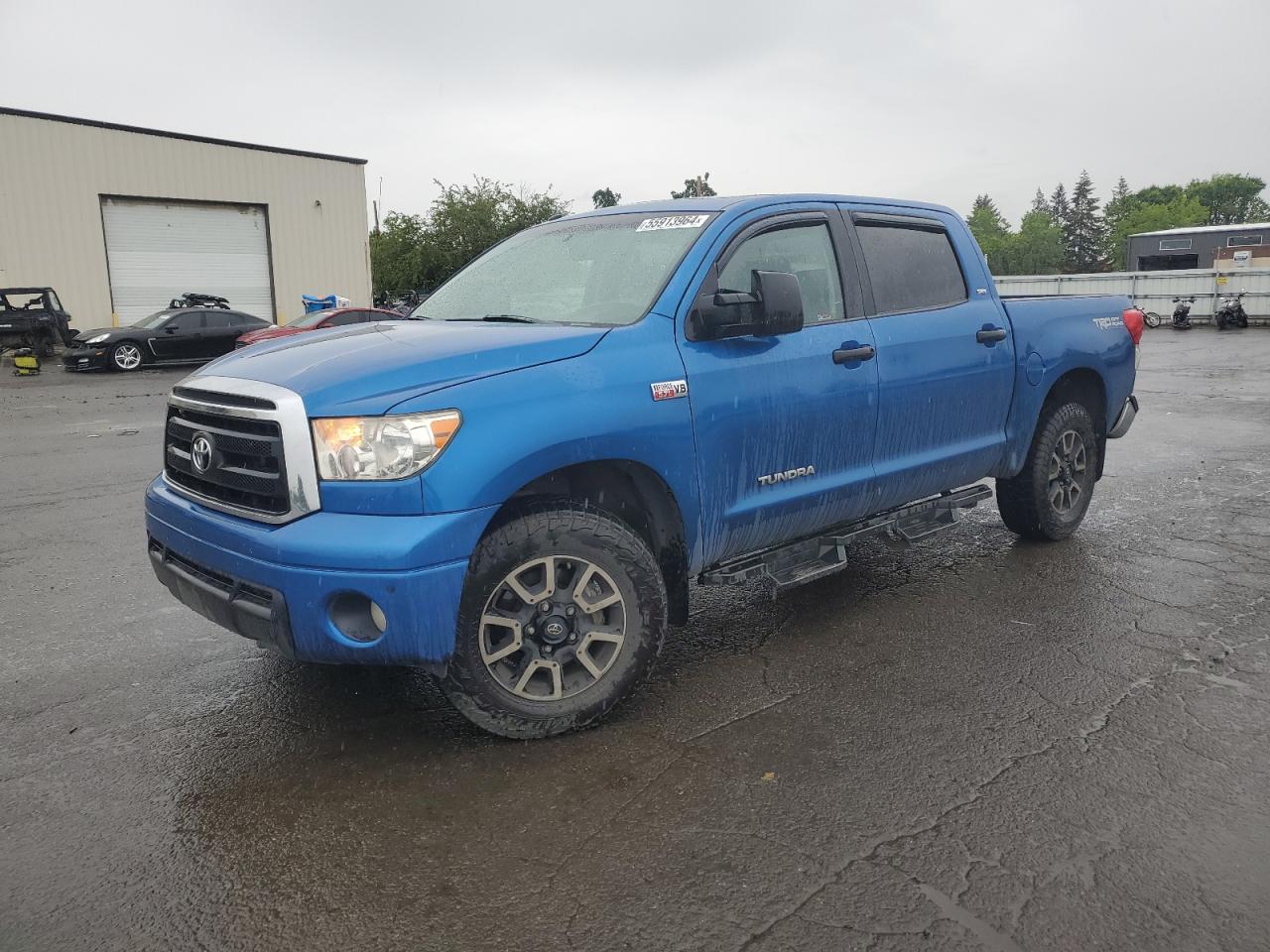 toyota tundra 2010 5tfdy5f16ax097835