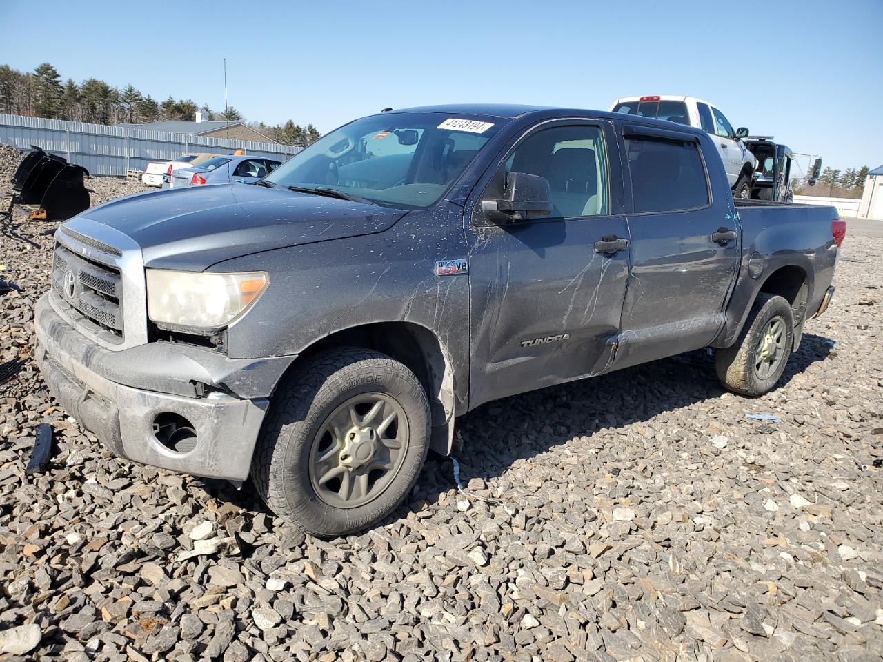 toyota tundra 2010 5tfdy5f17ax144483