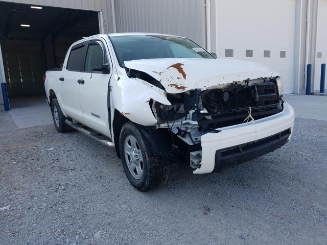 toyota tundra cre 2013 5tfdy5f18dx301166