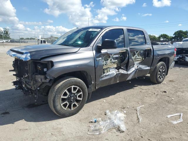 toyota tundra cre 2018 5tfdy5f1xjx704318