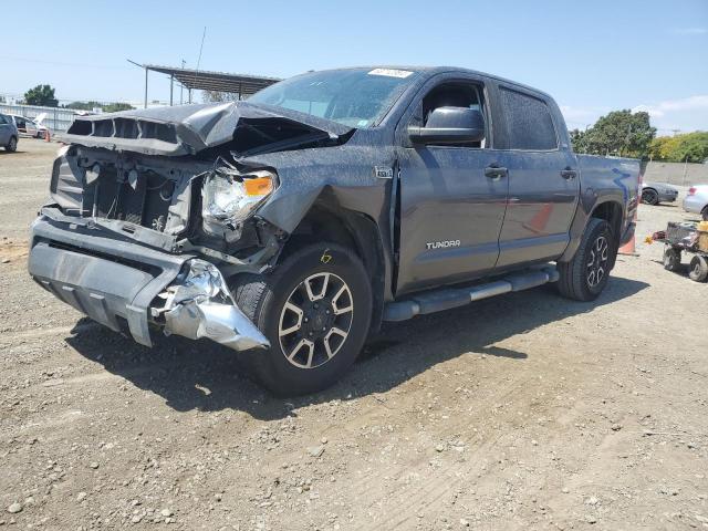 toyota tundra cre 2017 5tfem5f15hx119365