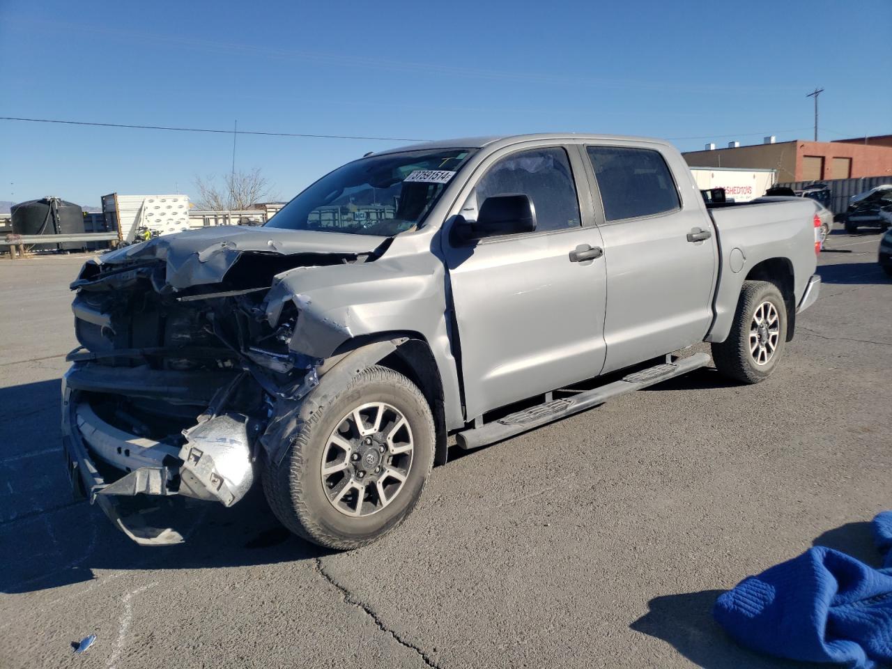 toyota tundra 2014 5tfem5f19ex077472