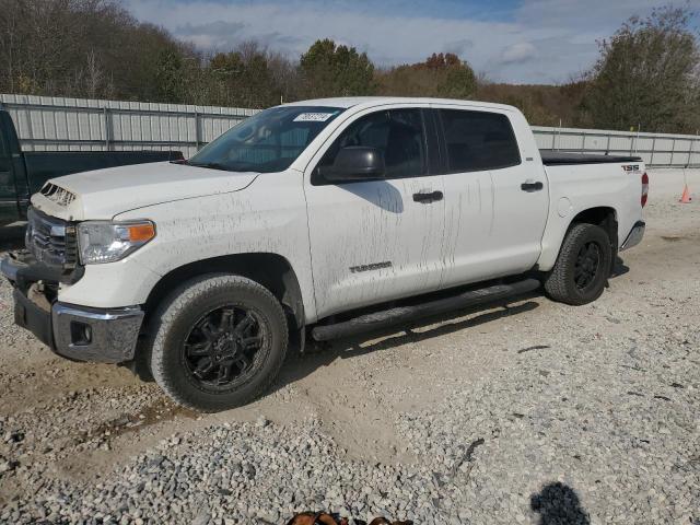 toyota tundra cre 2016 5tfem5f1xgx098334