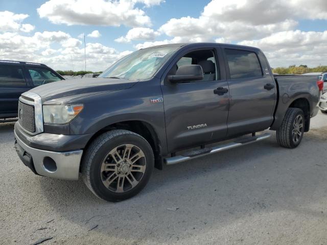 toyota tundra cre 2013 5tfey5f10dx141918