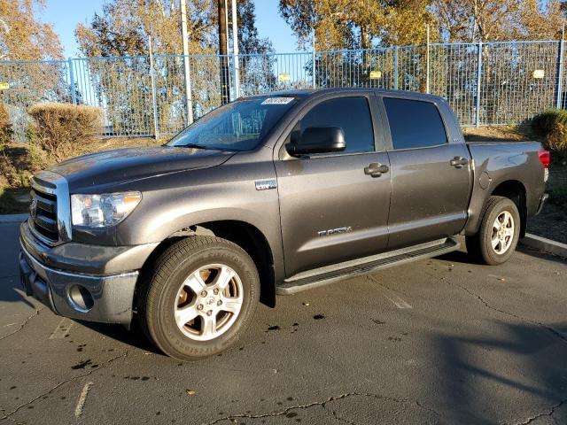 toyota tundra cre 2011 5tfey5f17bx109349