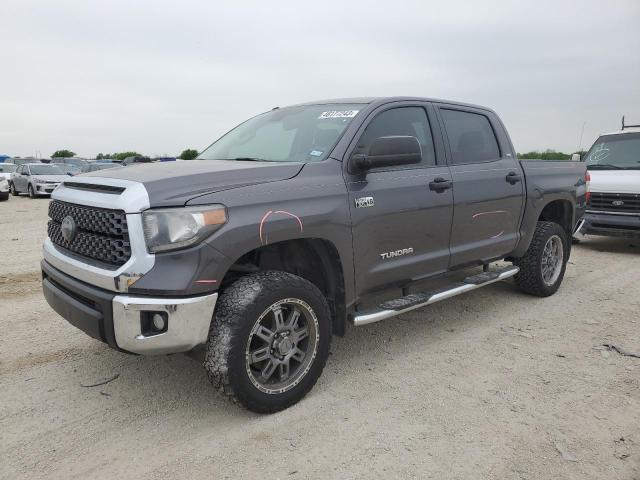 toyota tundra cre 2018 5tfey5f17jx233099