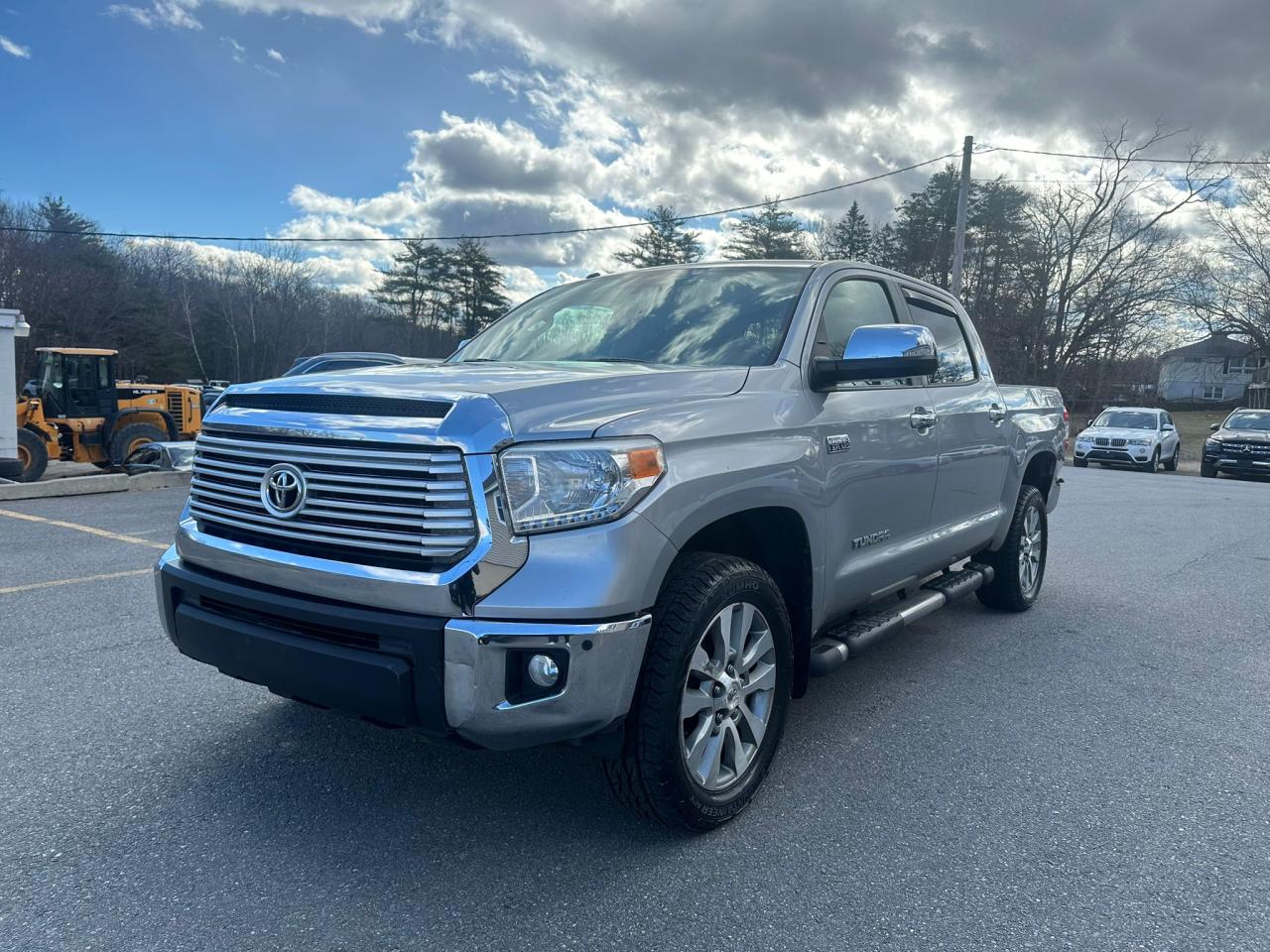 toyota tundra 2015 5tfhy5f1xfx479892