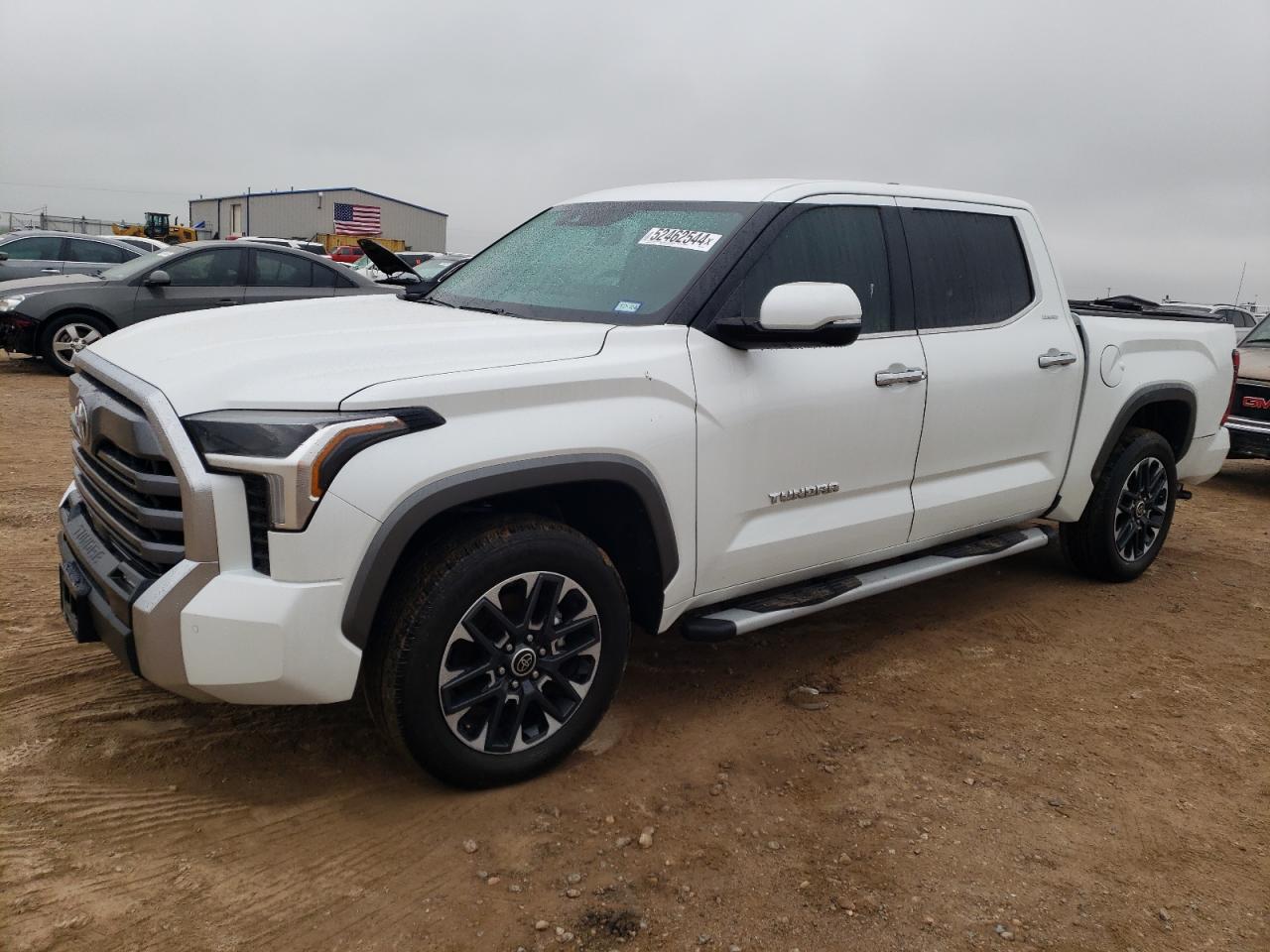 toyota tundra 2023 5tfja5db8px071569