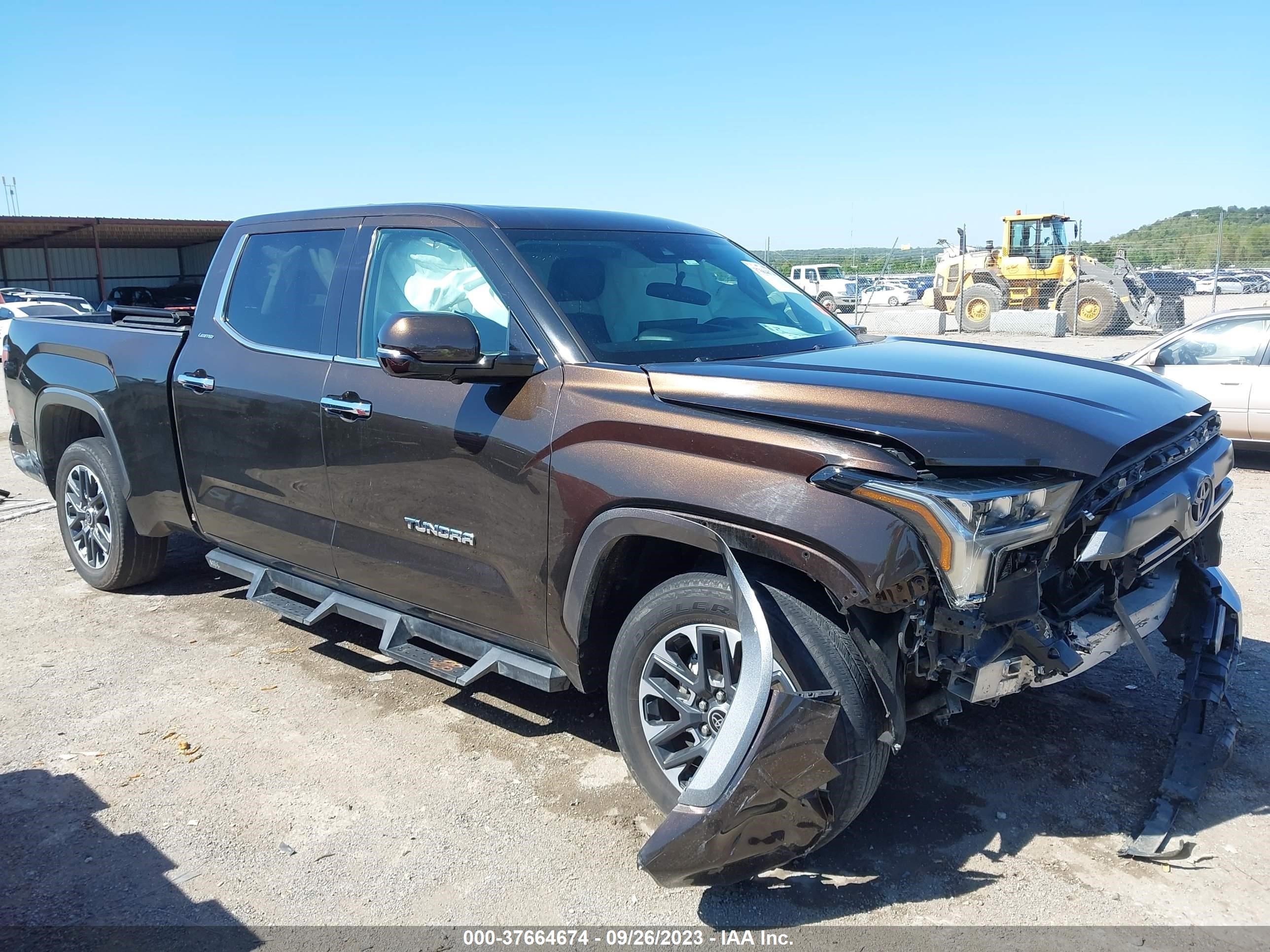 toyota tundra 2022 5tfja5ec1nx002680