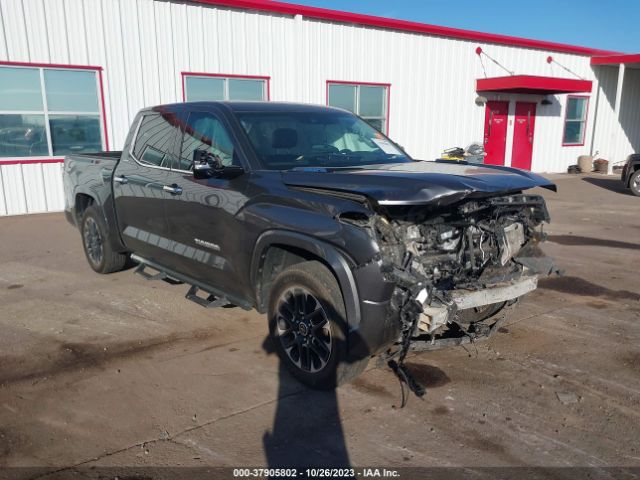 toyota tundra 2023 5tfjc5db2px025861