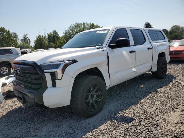 toyota tundra cre 2022 5tfkb5db1nx014807