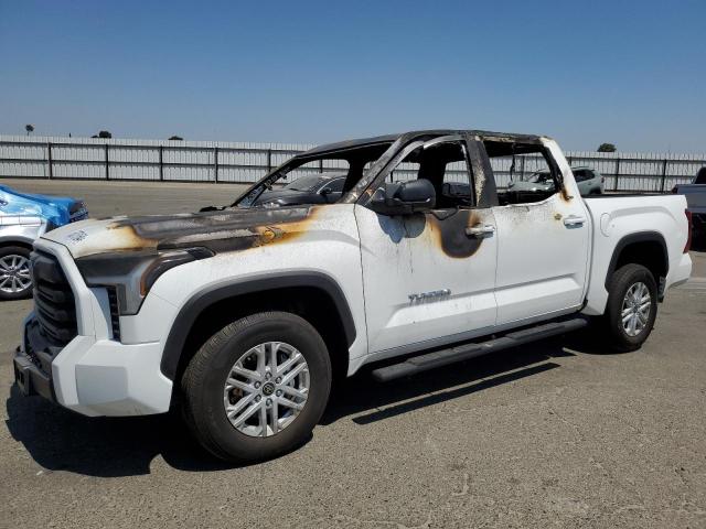 toyota tundra cre 2024 5tfla5ab5rx035757