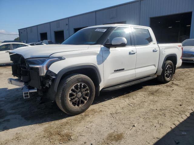 toyota tundra cre 2022 5tfla5ab7nx012751