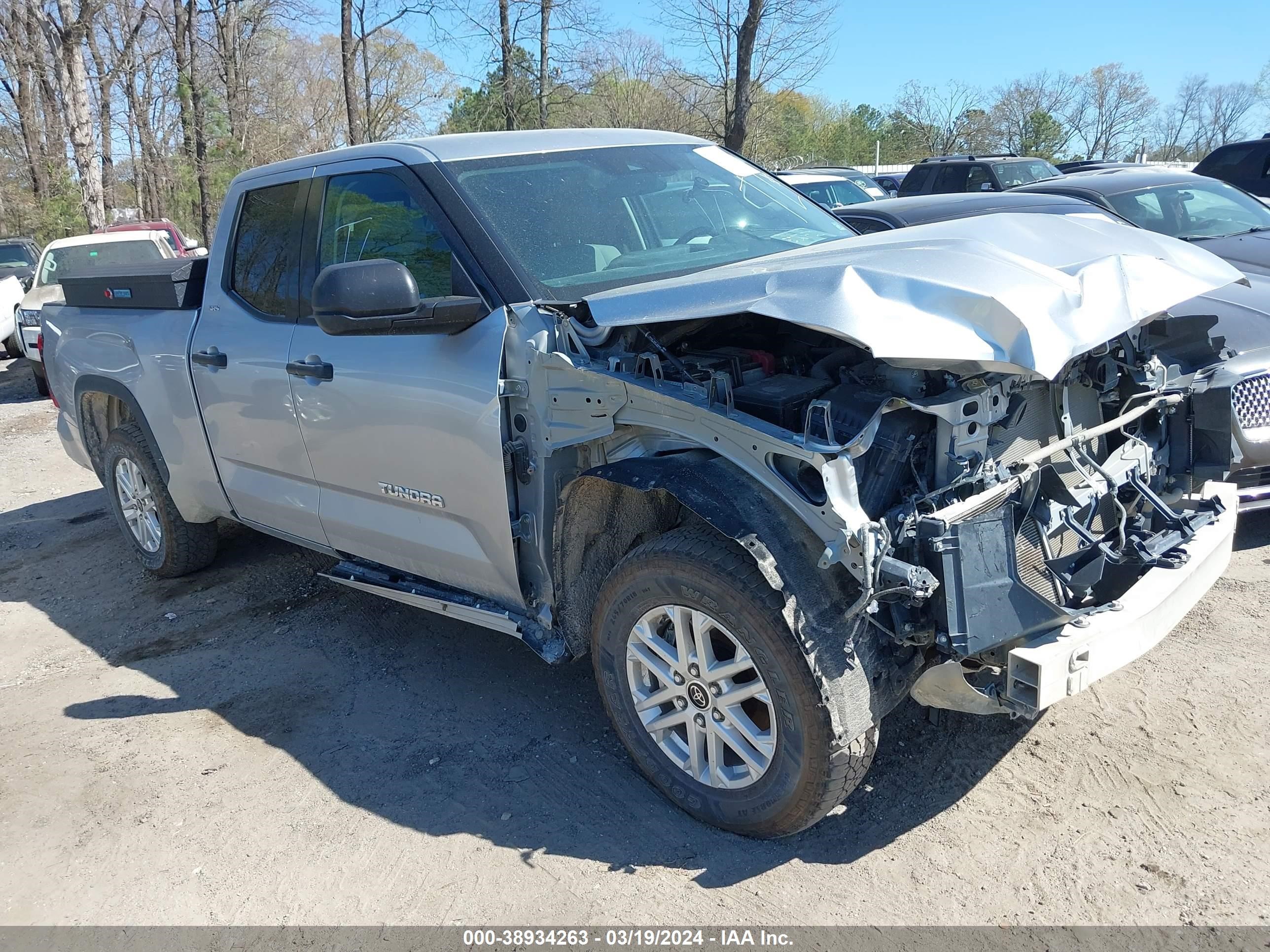 toyota tundra 2022 5tfla5daxnx051949