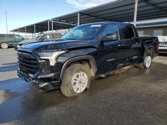 toyota tundra cre 2022 5tfla5db0nx044811