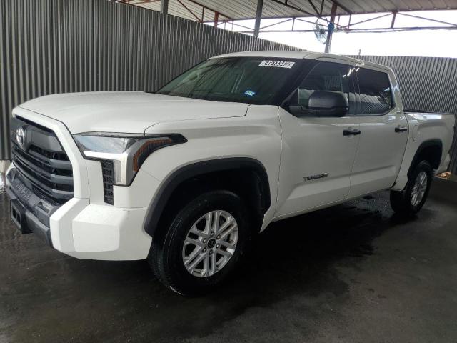 toyota tundra cre 2022 5tfla5db2nx010658