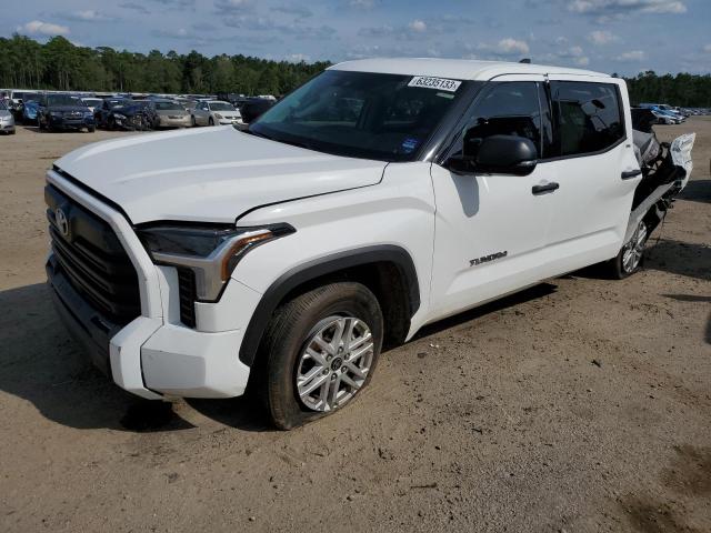 toyota tundra cre 2022 5tfla5db2nx054451