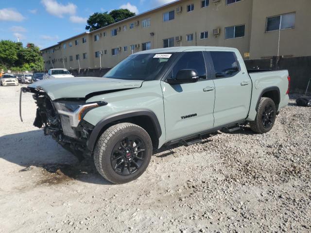 toyota tundra cre 2024 5tfla5db4rx160647