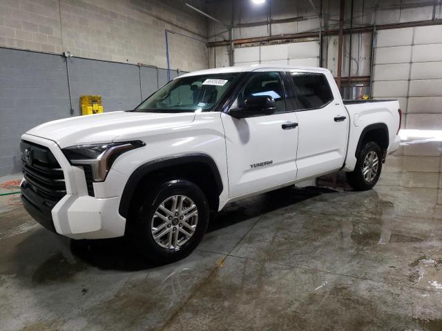 toyota tundra cre 2022 5tfla5dbxnx010651