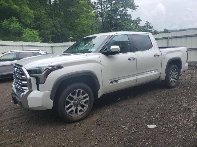 toyota tundra cre 2024 5tfmc5db6rx051136