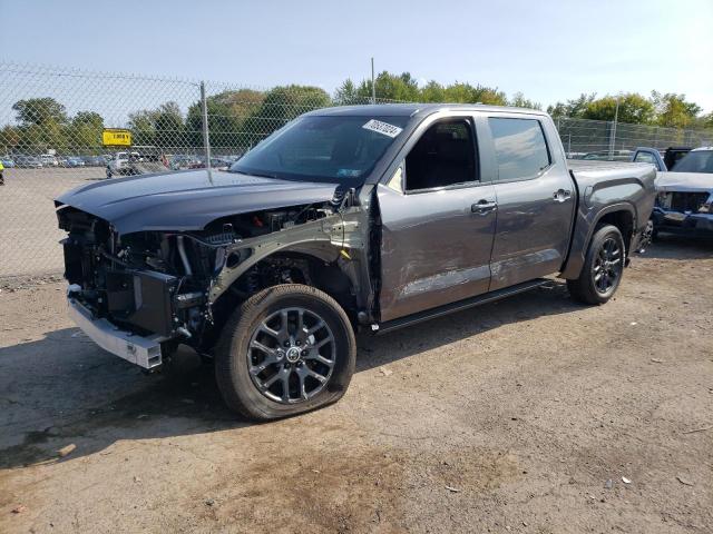 toyota tundra cre 2024 5tfnc5db5rx062407