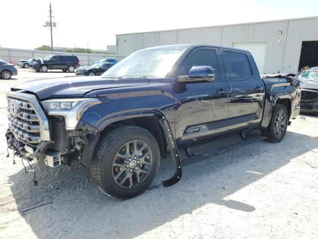 toyota tundra cre 2023 5tfnc5db6px016971