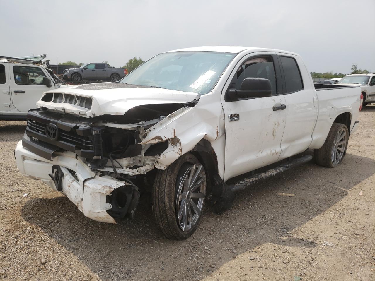 toyota tundra 2014 5tfrm5f10ex071254