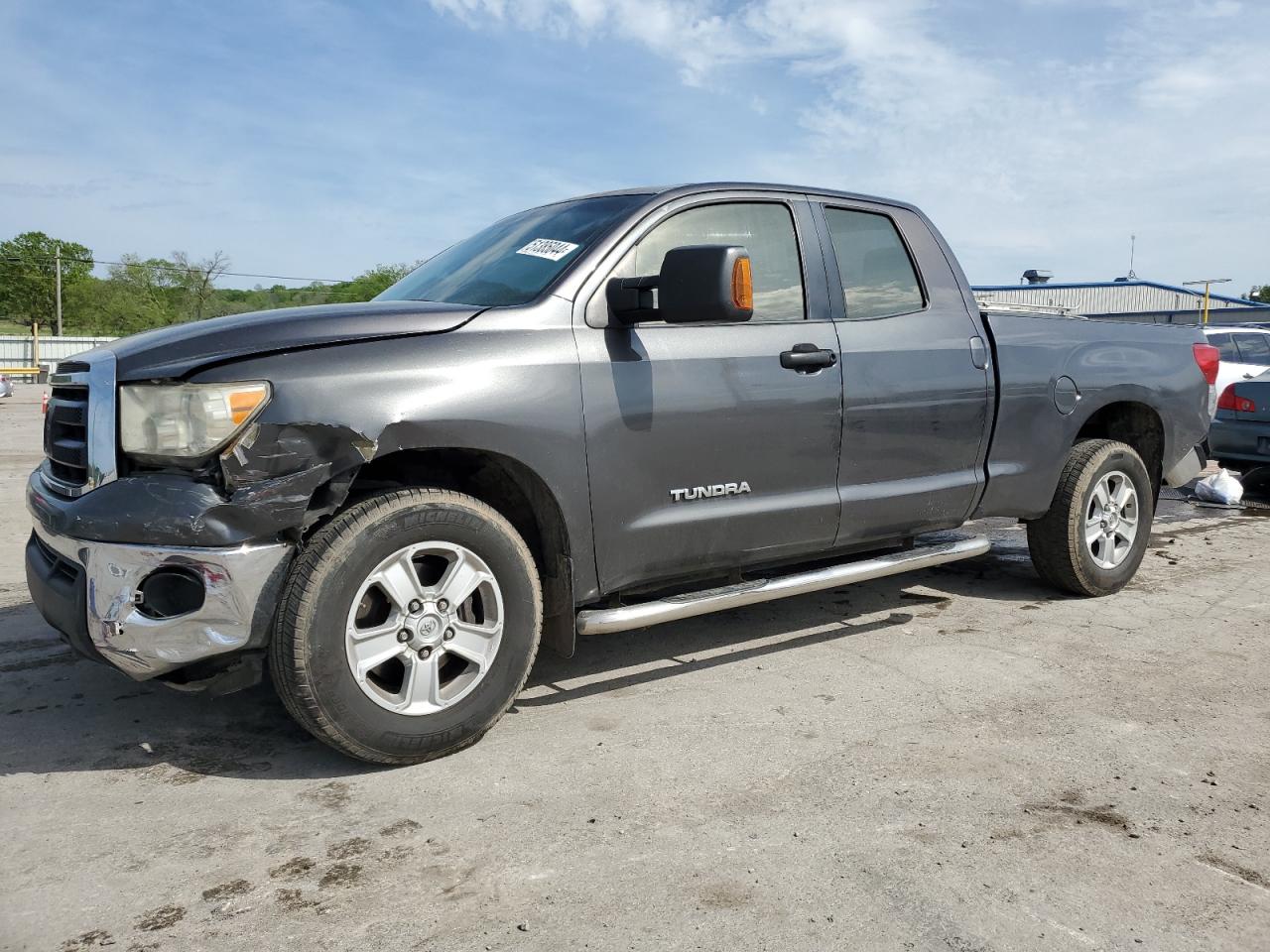 toyota tundra 2011 5tfrm5f15bx033840