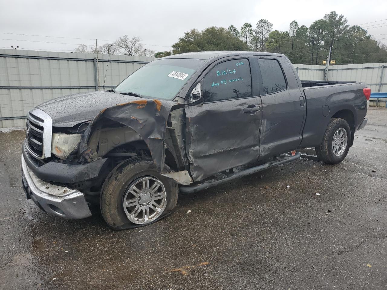 toyota tundra 2011 5tfru5f18bx025960