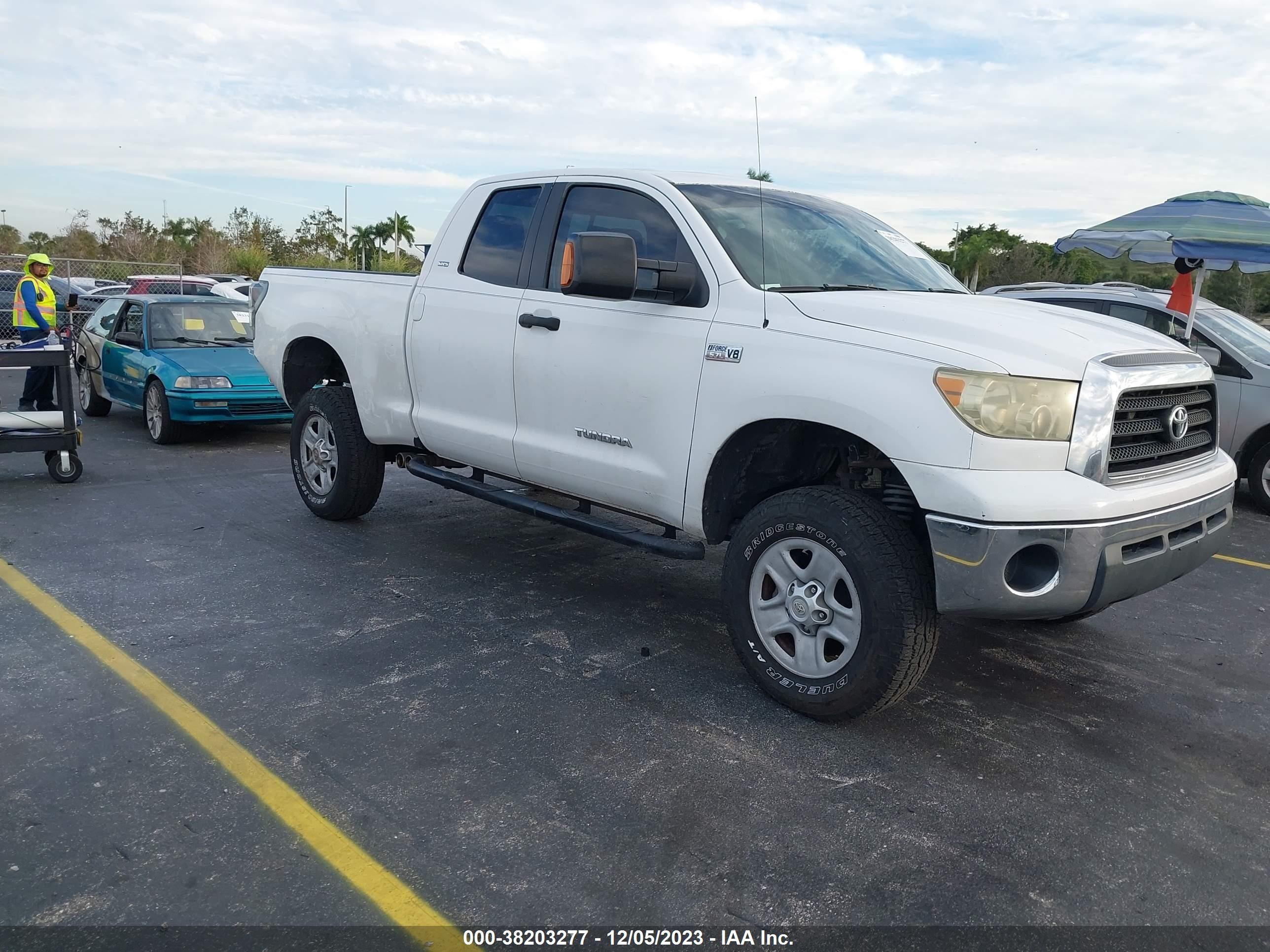 toyota tundra 2007 5tfrv541x7x005359