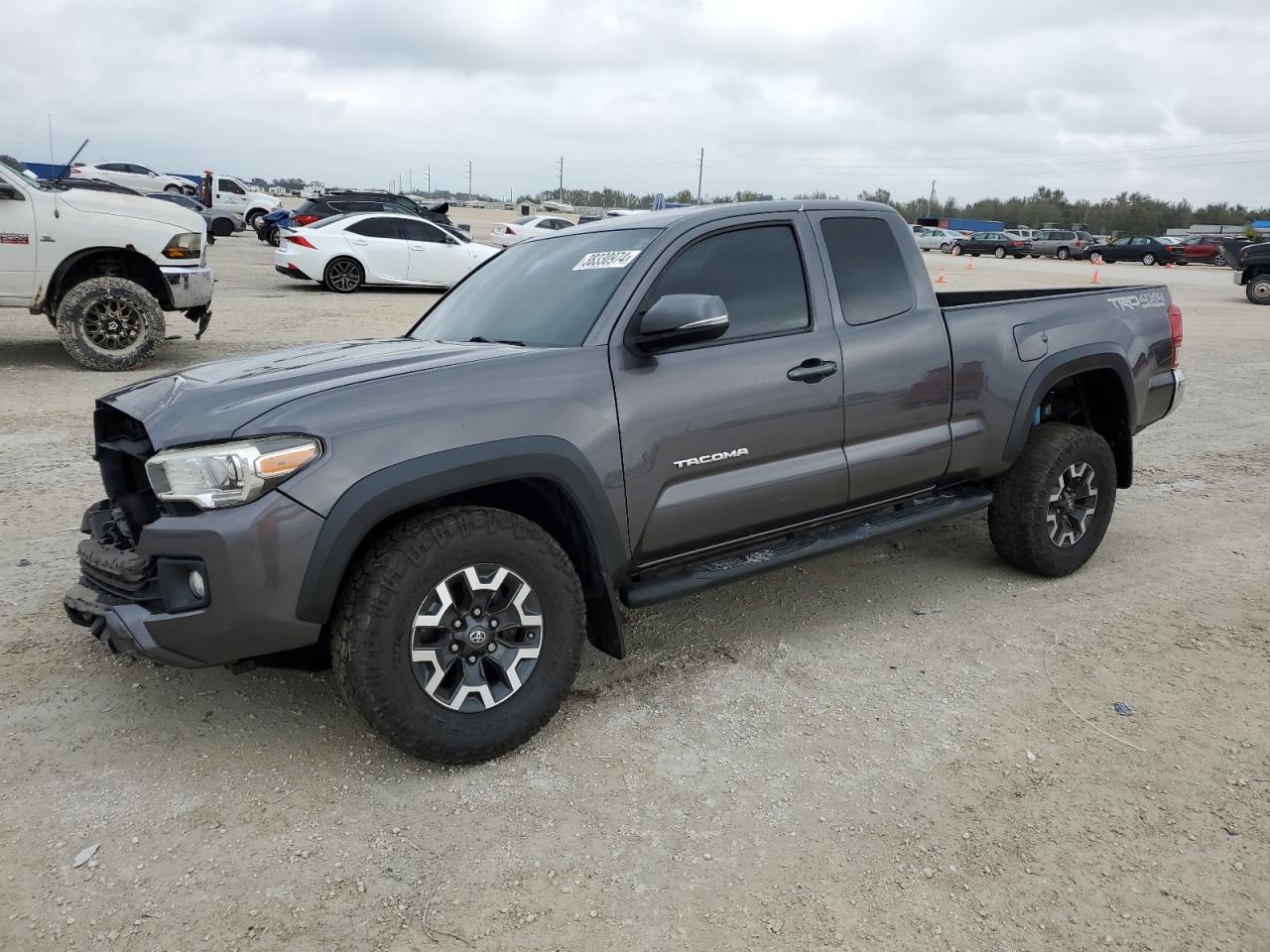 toyota tacoma 2017 5tfsz5an1hx055291