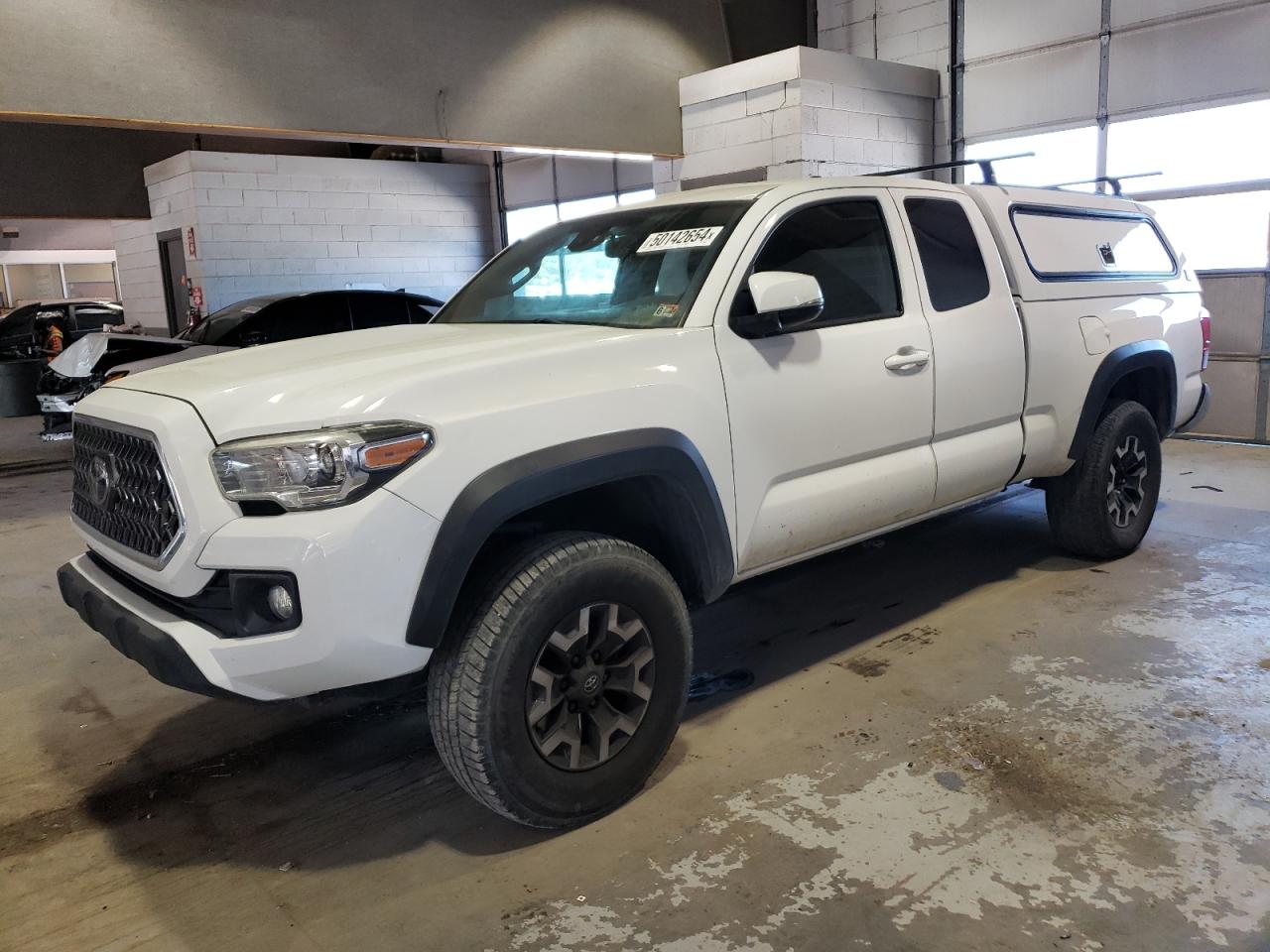 toyota tacoma 2018 5tfsz5an9jx160442