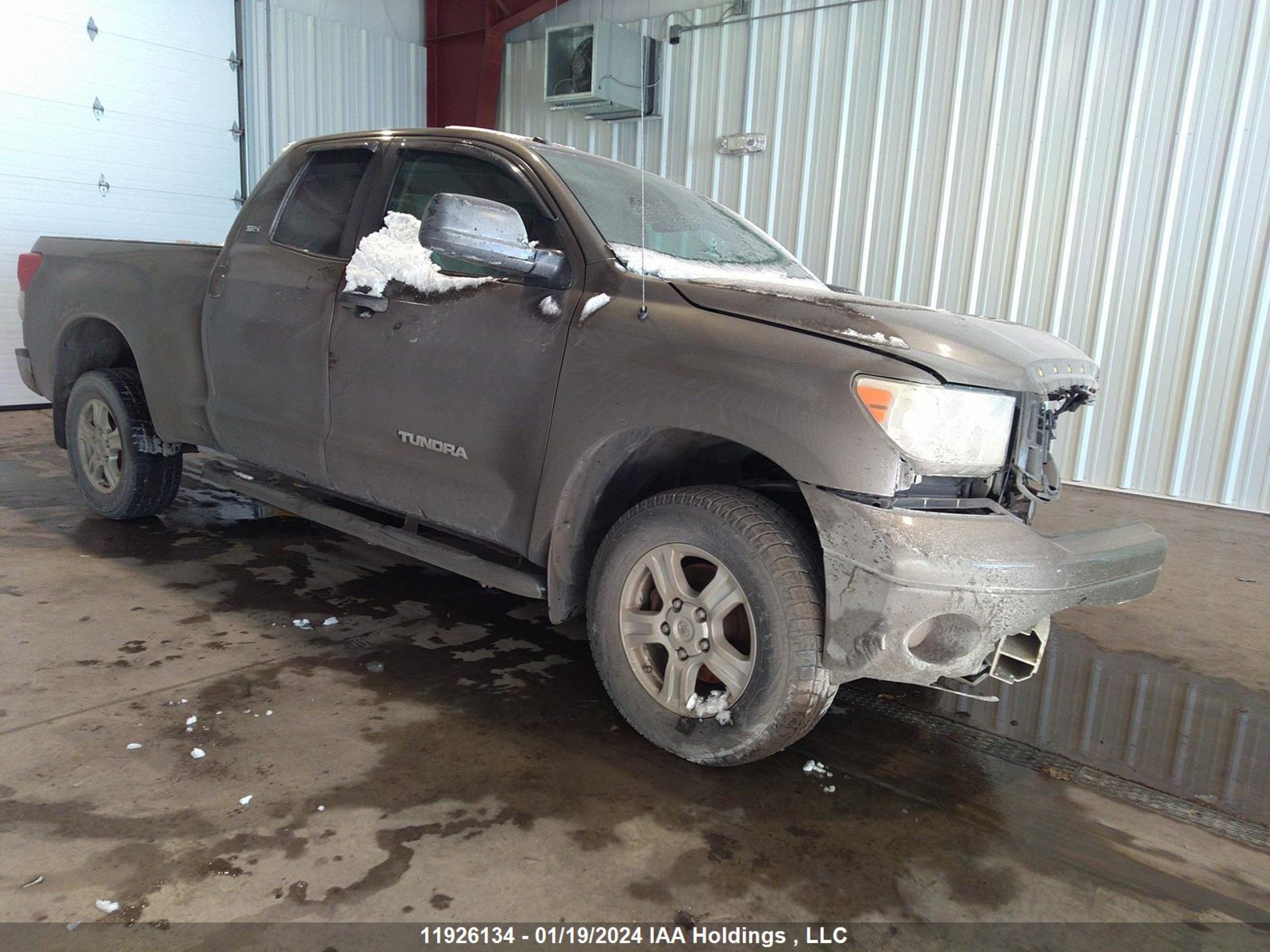 toyota tundra 2011 5tfum5f10bx016387