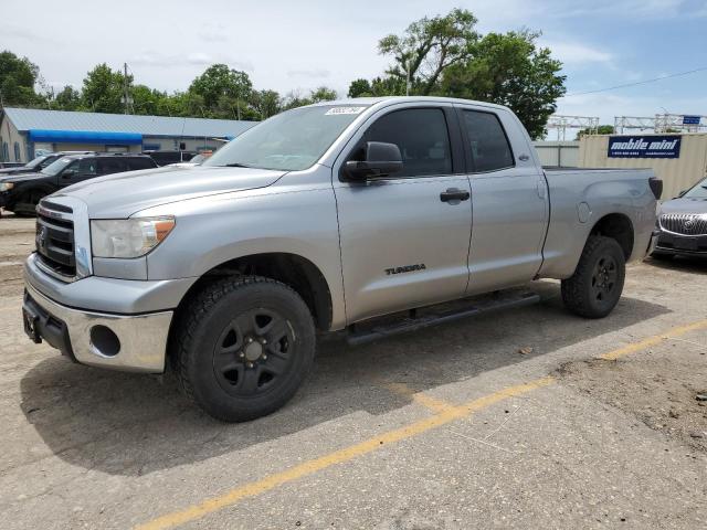 toyota tundra 2010 5tfum5f14ax013832