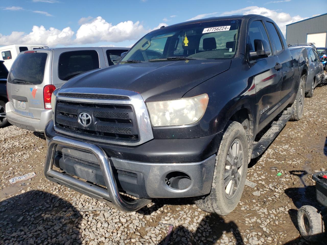 toyota tundra 2011 5tfum5f14bx025724